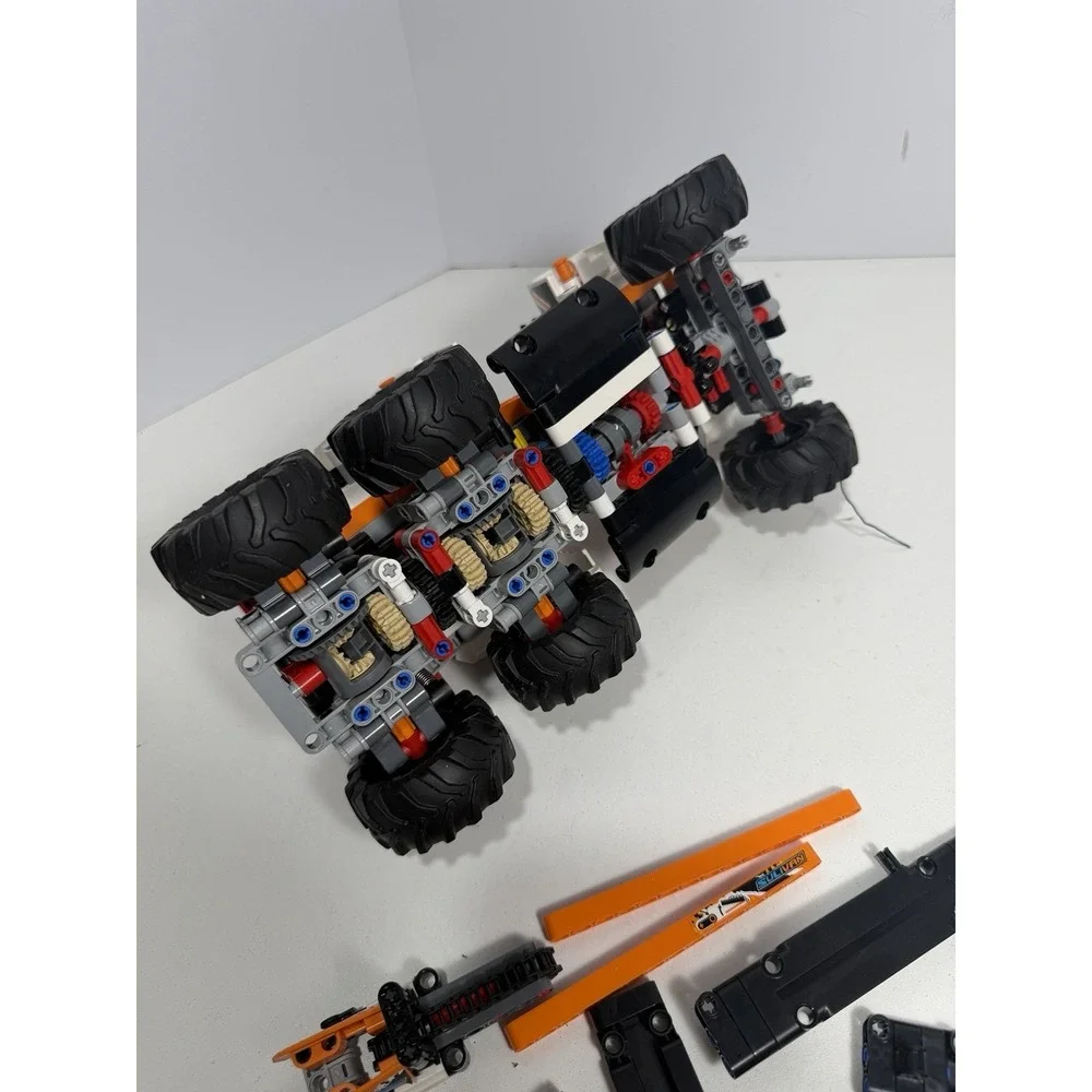 Lego Technic: All-Terrain Vehicle 42139 Assembled Missing Some Parts